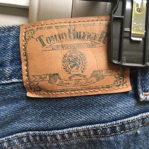 Tommy Hilfiger mom jeans